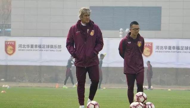亚洲三级黄色